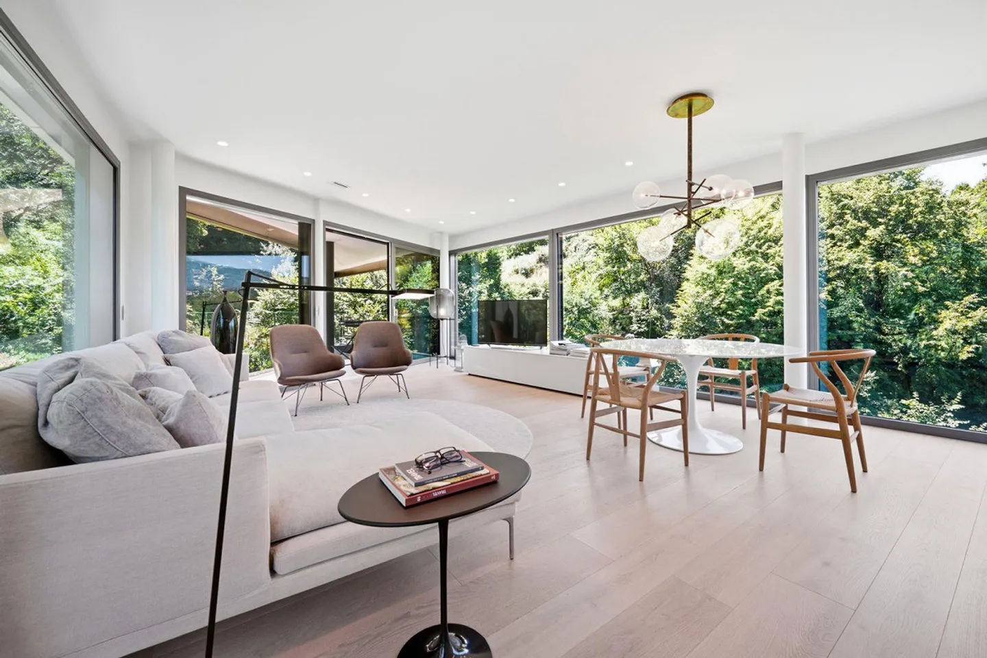 Nizza Paradise – luxuriöse möblierte Wohnung, Terrasse im Grünen - Foto 2 von 20