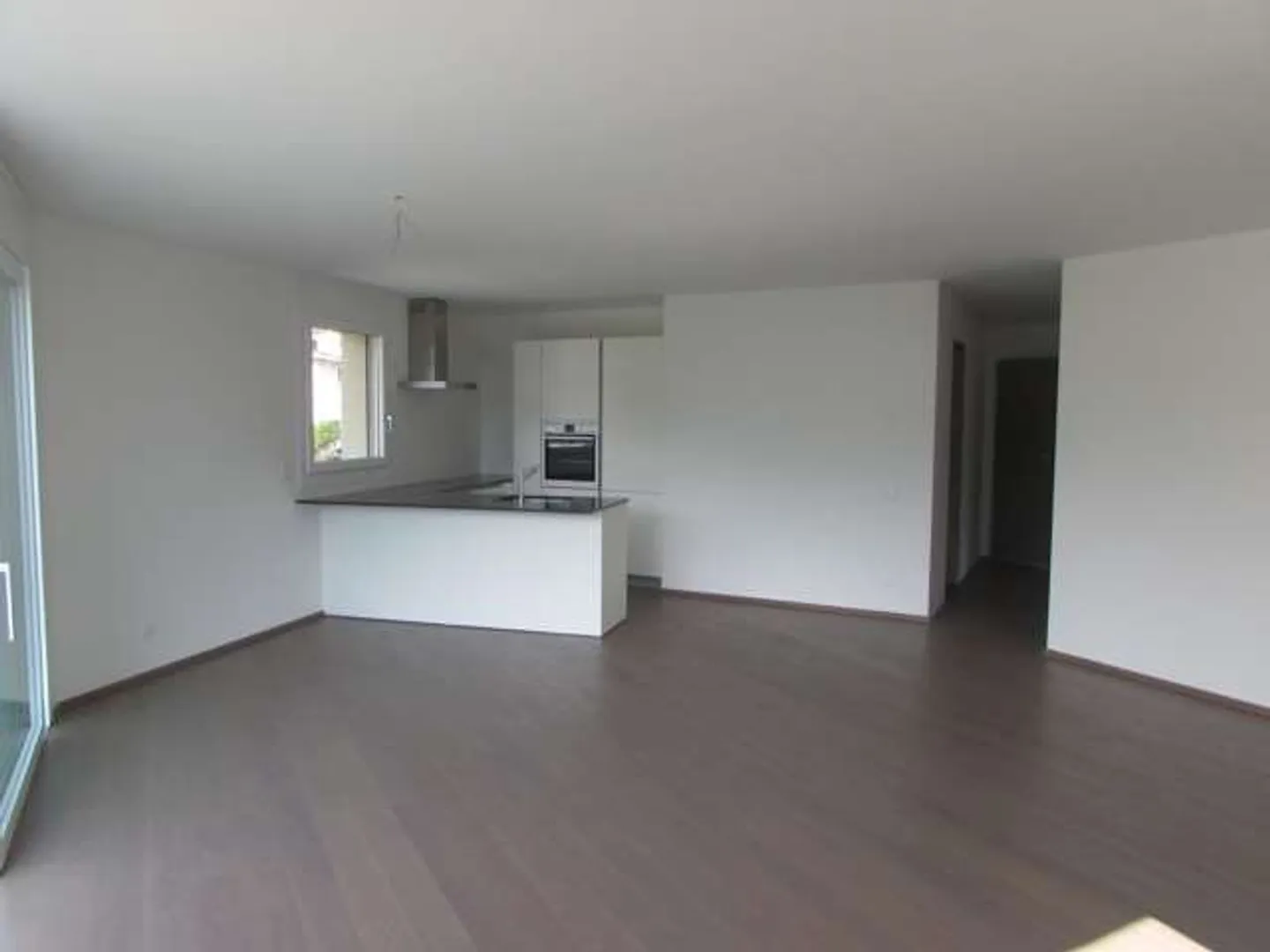 Melide - modern 4.5-room apartment with lake view and roof garden - Photo 2 of 13