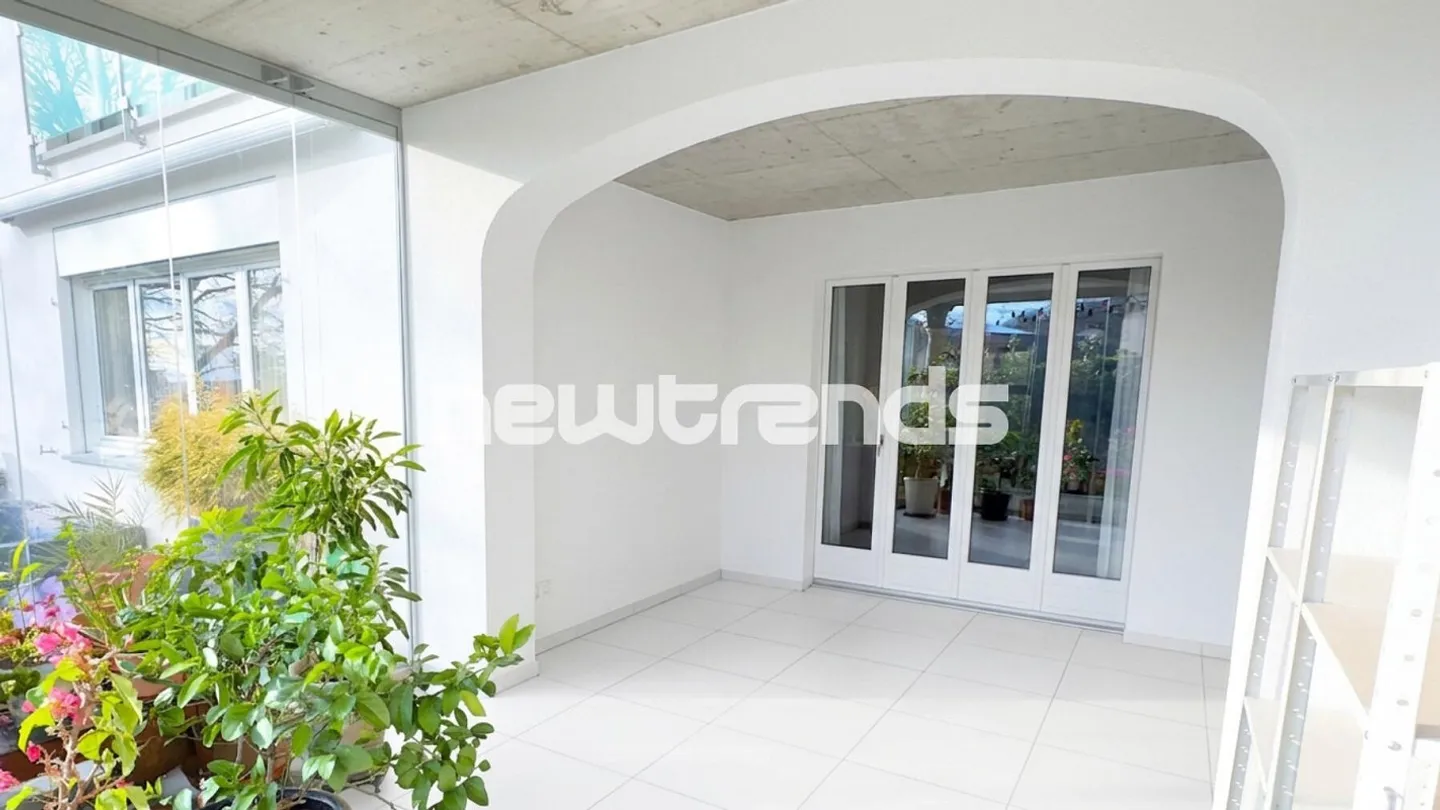 TWO-FAMILY HOUSE WITH 2 INDEPENDENT APARTMENTS OF 10 ROOMS - Photo 8 of 27