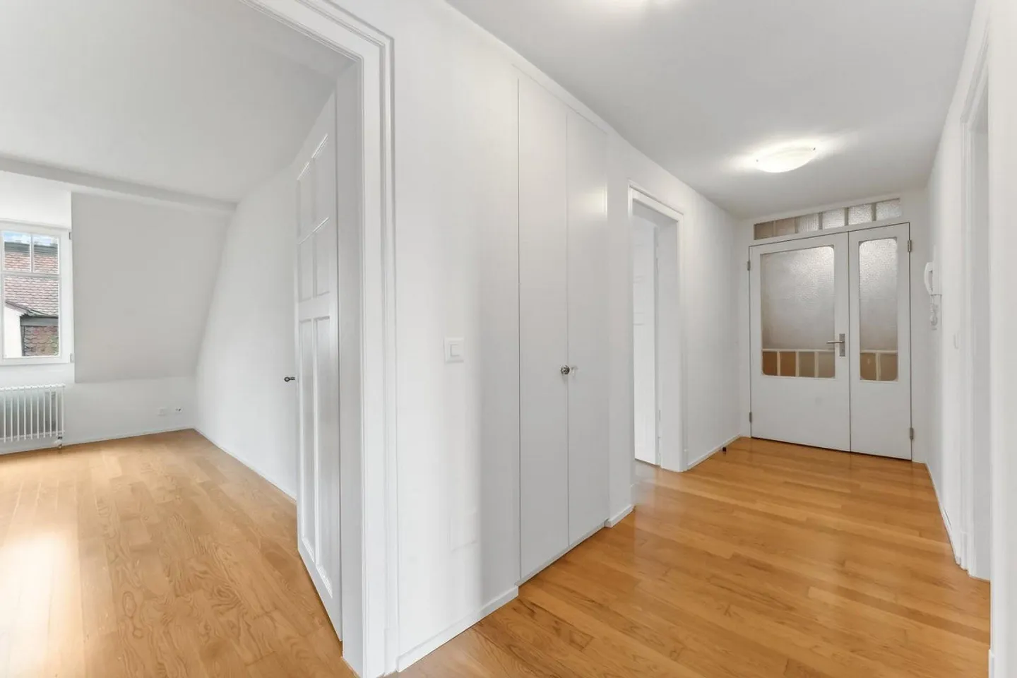 Ottimo appartamento in città da affittare - Foto 3 di 13