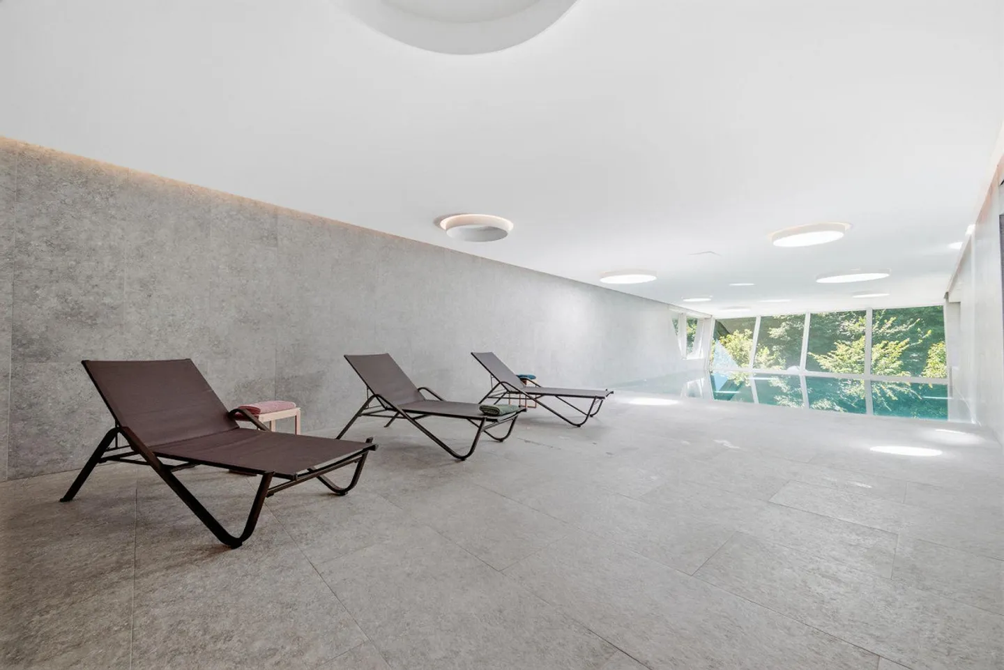 Nizza Paradise – luxuriöse möblierte Wohnung, Terrasse im Grünen - Foto 19 von 20