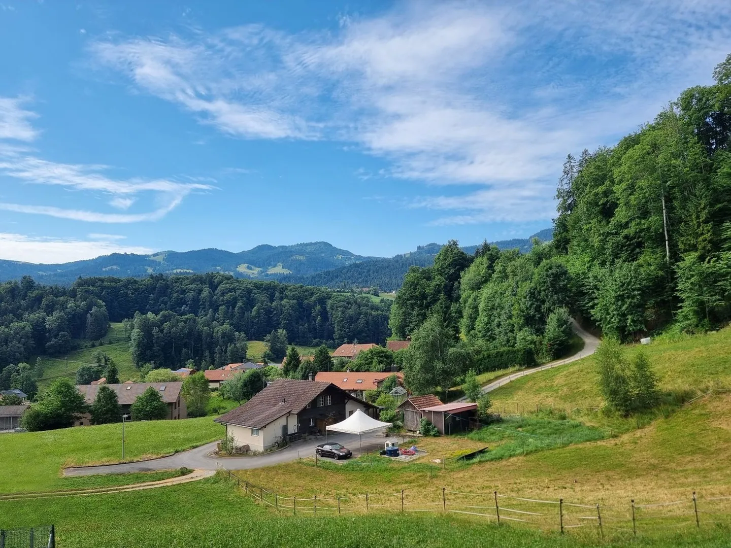 Casa unifamiliare di 5,5 stanze – tranquilla, moderna, pianificabile individualmente - Foto 3 di 6