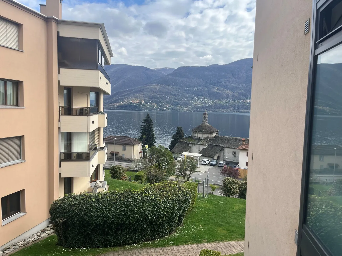 Appartamento con 3,5 stanze a Brissago - Foto 2 di 11