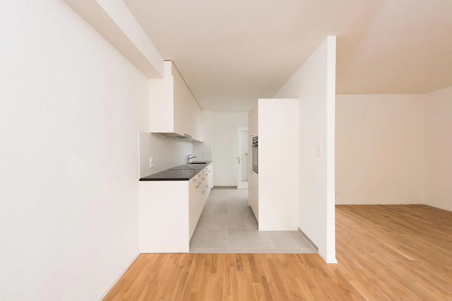Appartamento accogliente con balcone - Foto 4 di 6