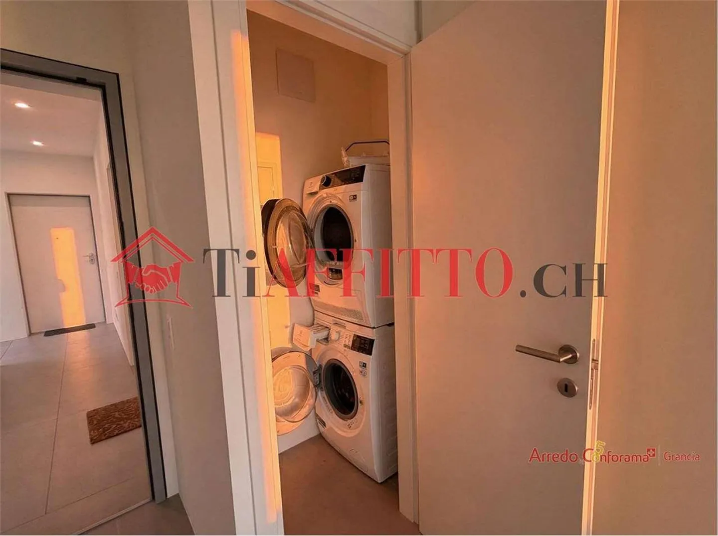 PRÄCHTIGE 2,5 ZIMMER MIT TERRASSE IM OBERSTEN STOCK - Foto 3 von 5