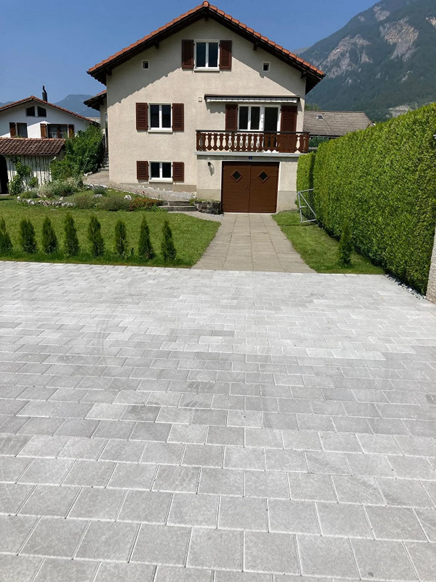 Special property with garden house and plenty of outdoor space - Photo 1 of 14