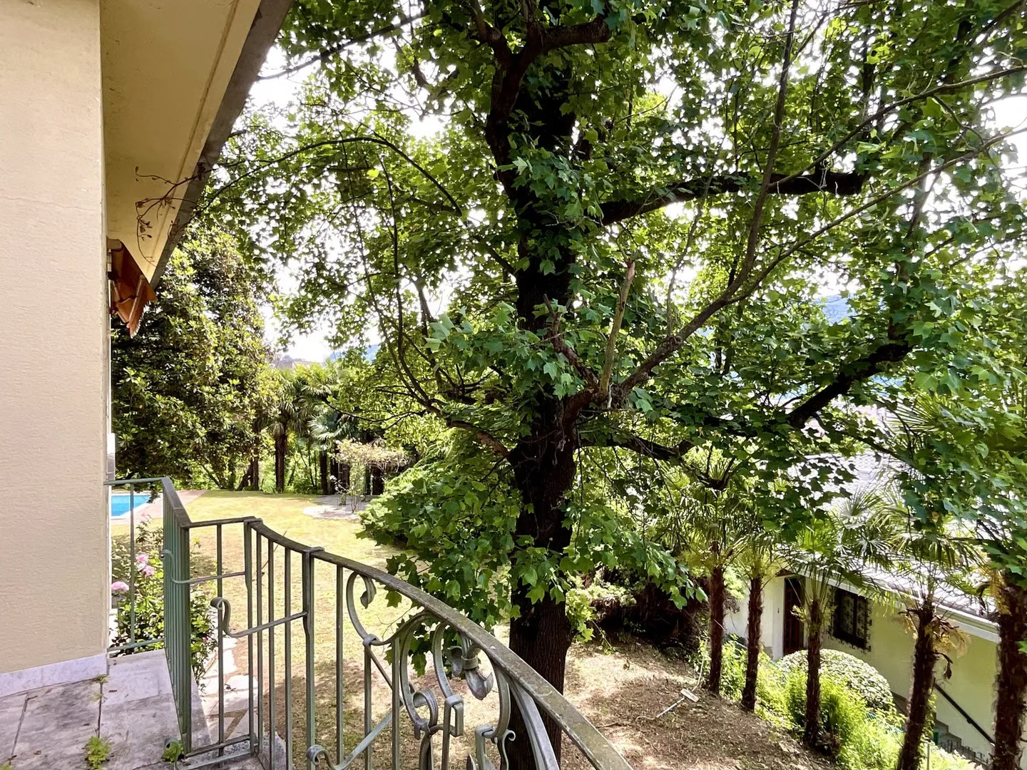 Morbio Inferiore - Villa da ristrutturare in vendita - Foto 2 di 13