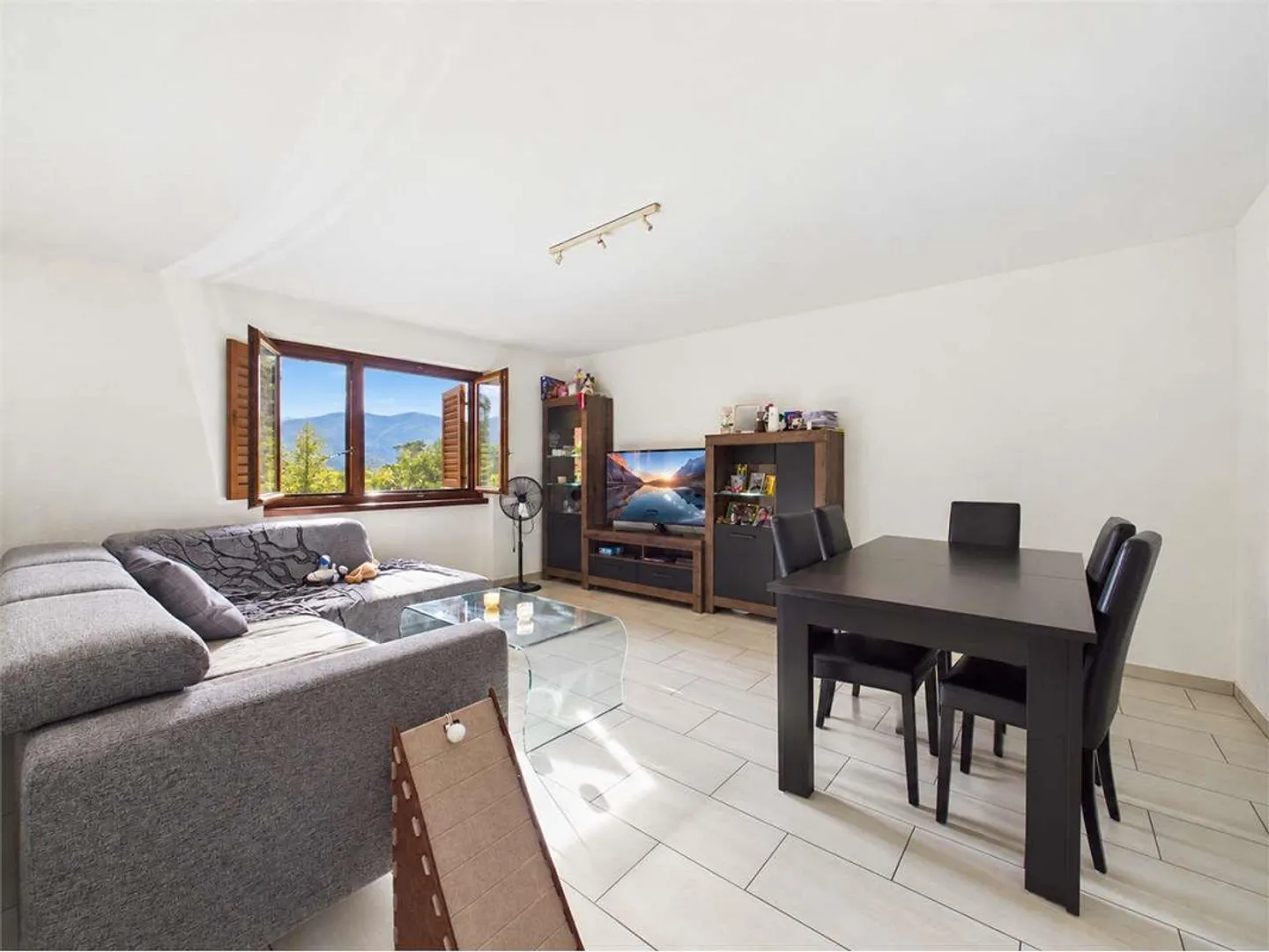 Breganzona - Spacious and bright 3.5 rooms - Photo 1 of 8