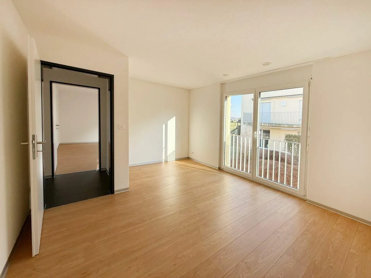 Appartement moderne avec coin salon à Roggwil - Photo 10 sur 12