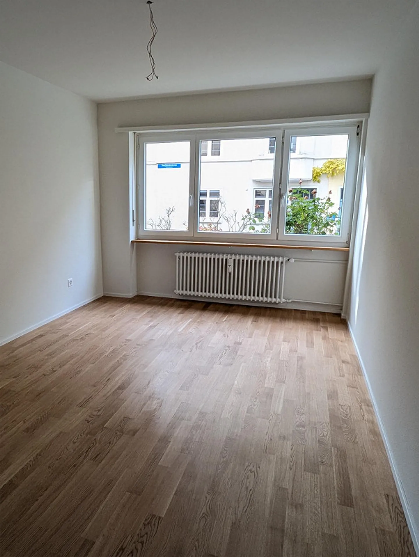 Appartamento moderno di 4,5 stanze nel bel quartiere di St. Johann - Foto 5 di 8