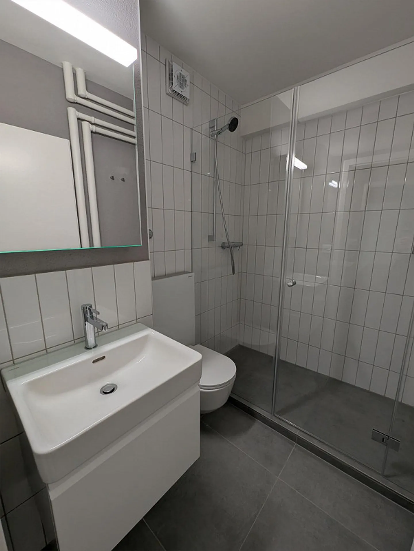 Appartamento moderno di 4,5 stanze nel bel quartiere di St. Johann - Foto 6 di 8