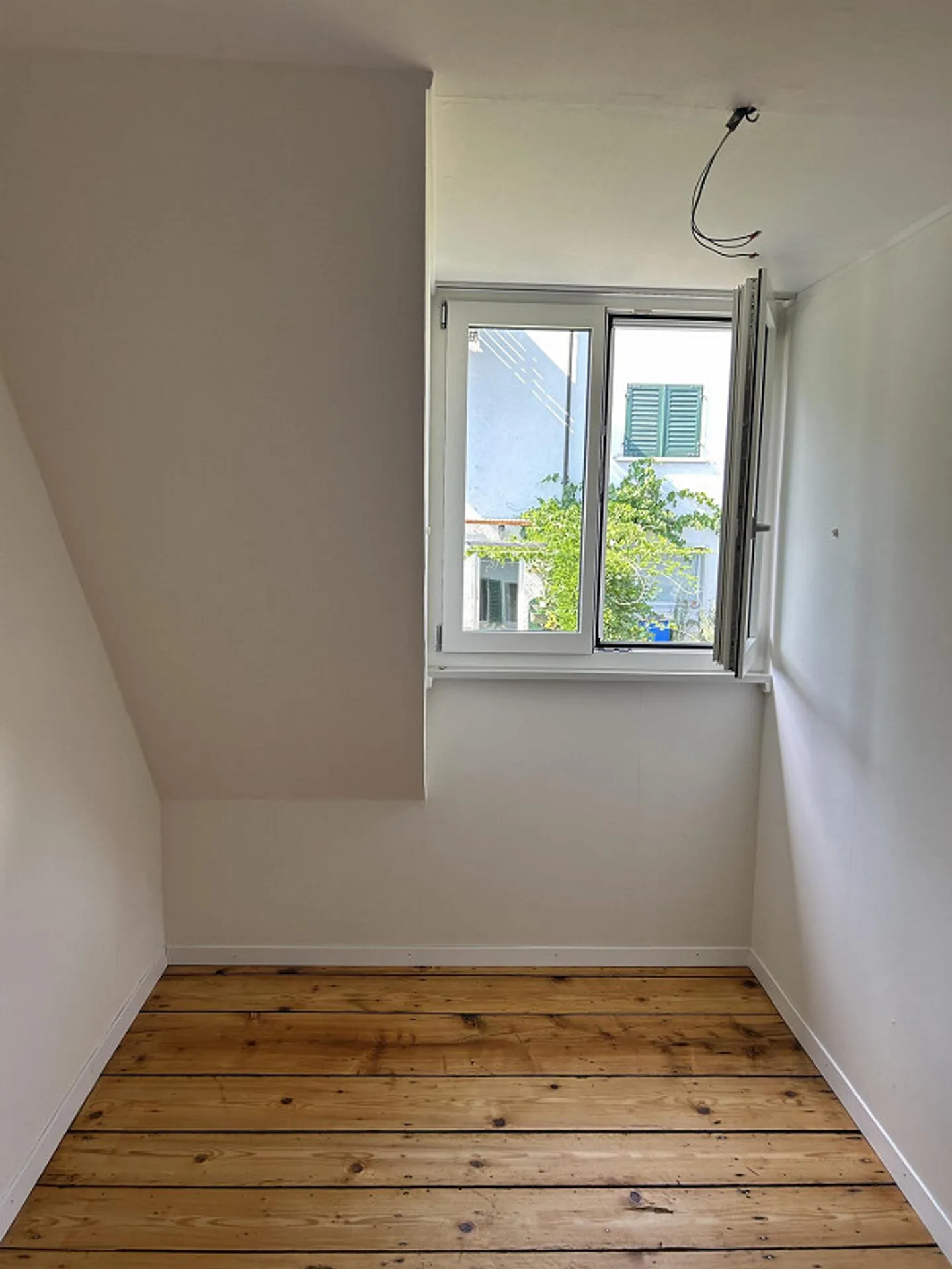 First rental of a charming single-family house - Photo 19 of 20