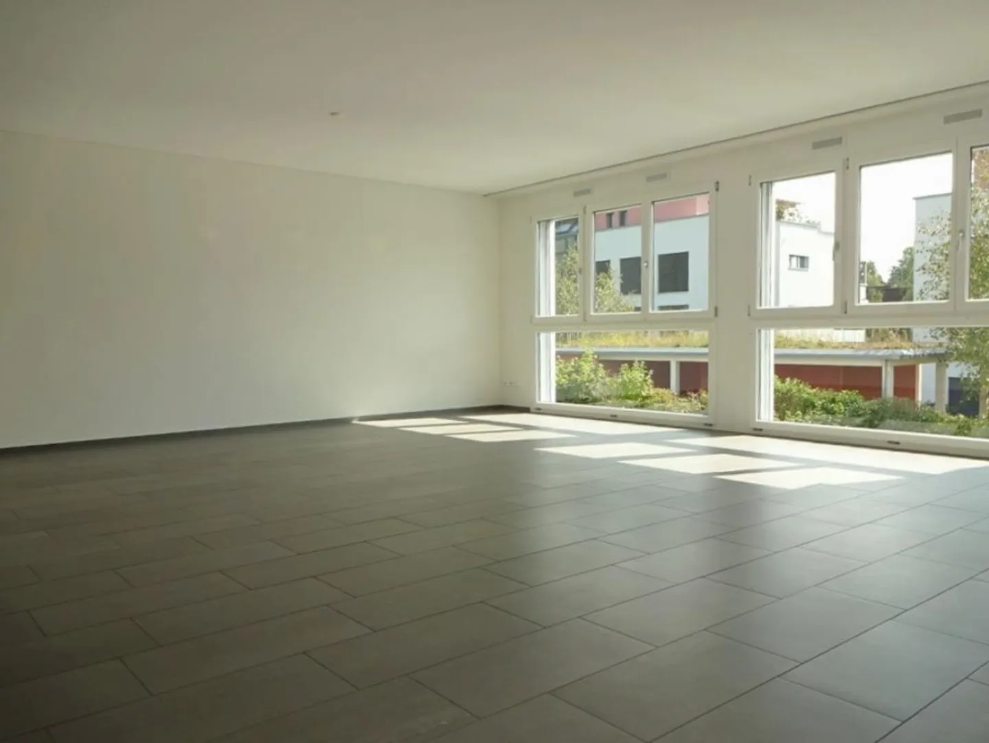 Attraente, moderno con design contemporaneo - Foto 5 di 12