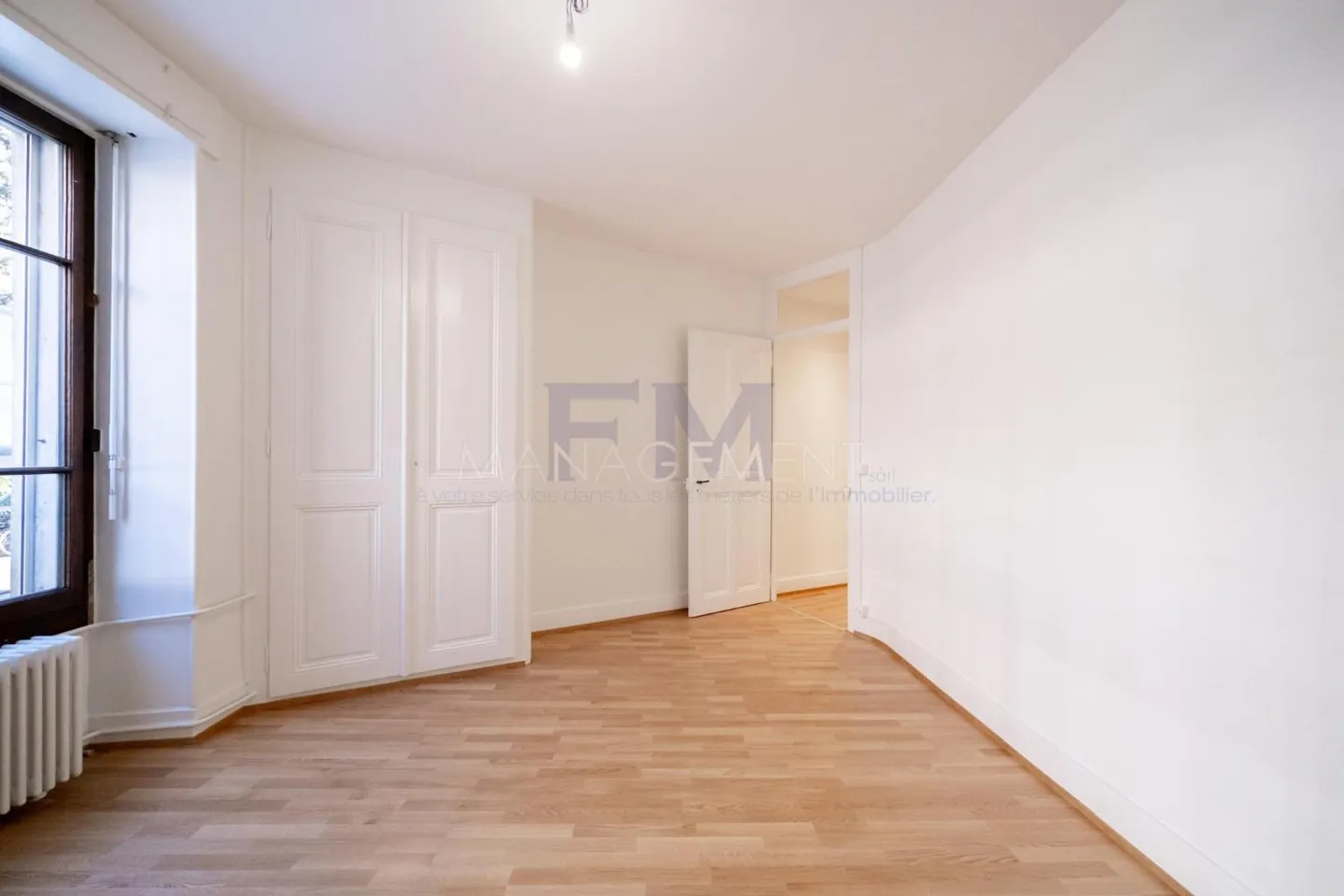 Carouge - Rue des Caroubiers - 2-Zimmer-Wohnung von etwa 47m2 im Erdgeschoss - Foto 6 von 13