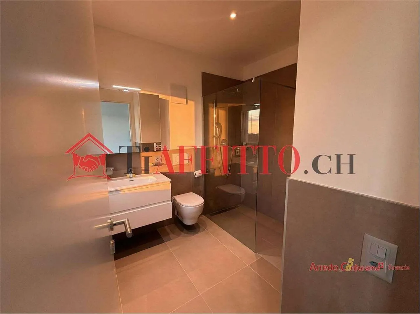 MAGNIFIKANTE 2,5 ZIMMER IM 3. STOCK - Foto 4 von 5