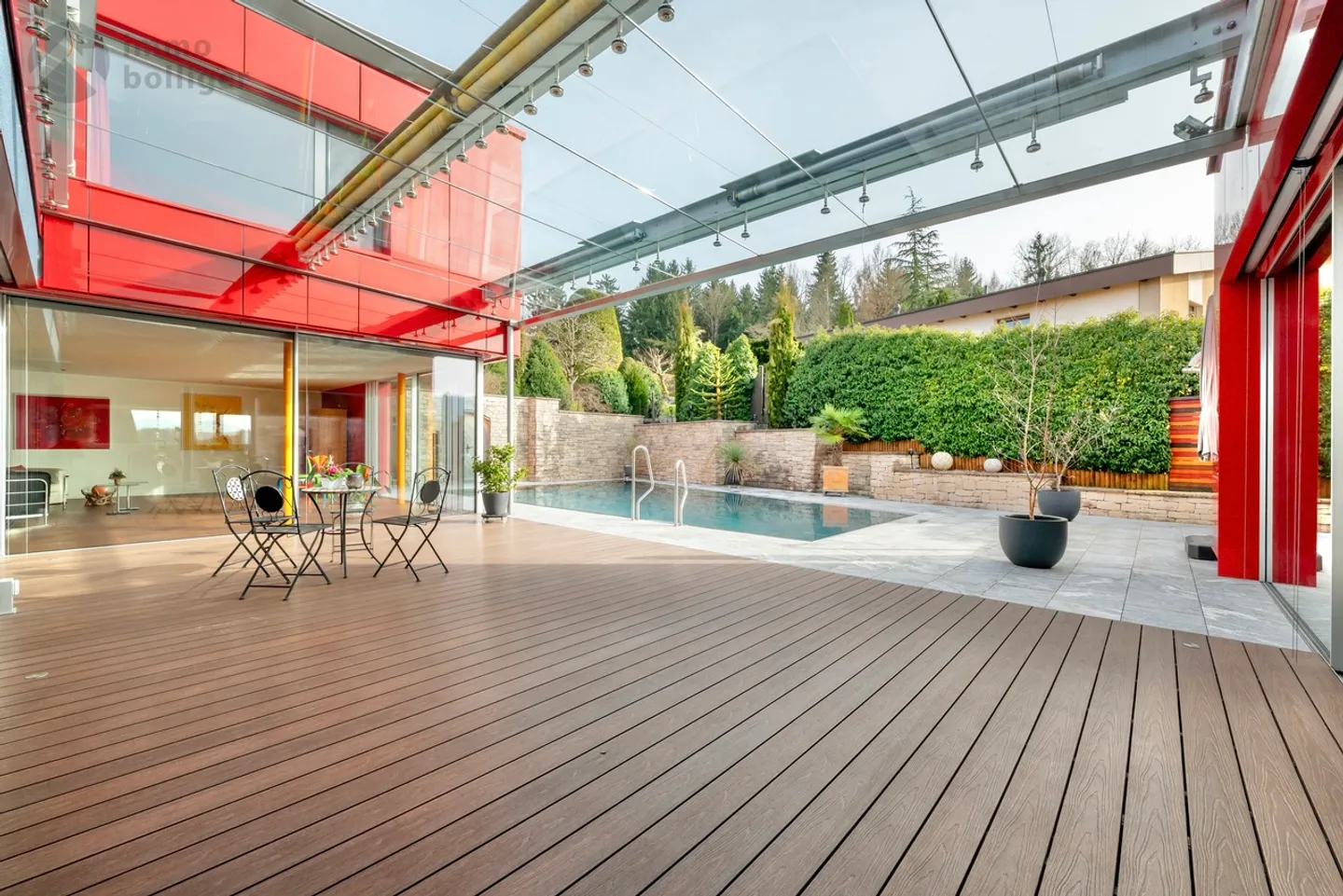 Modernes Einfamilienhaus mit Pool - Foto 13 von 17