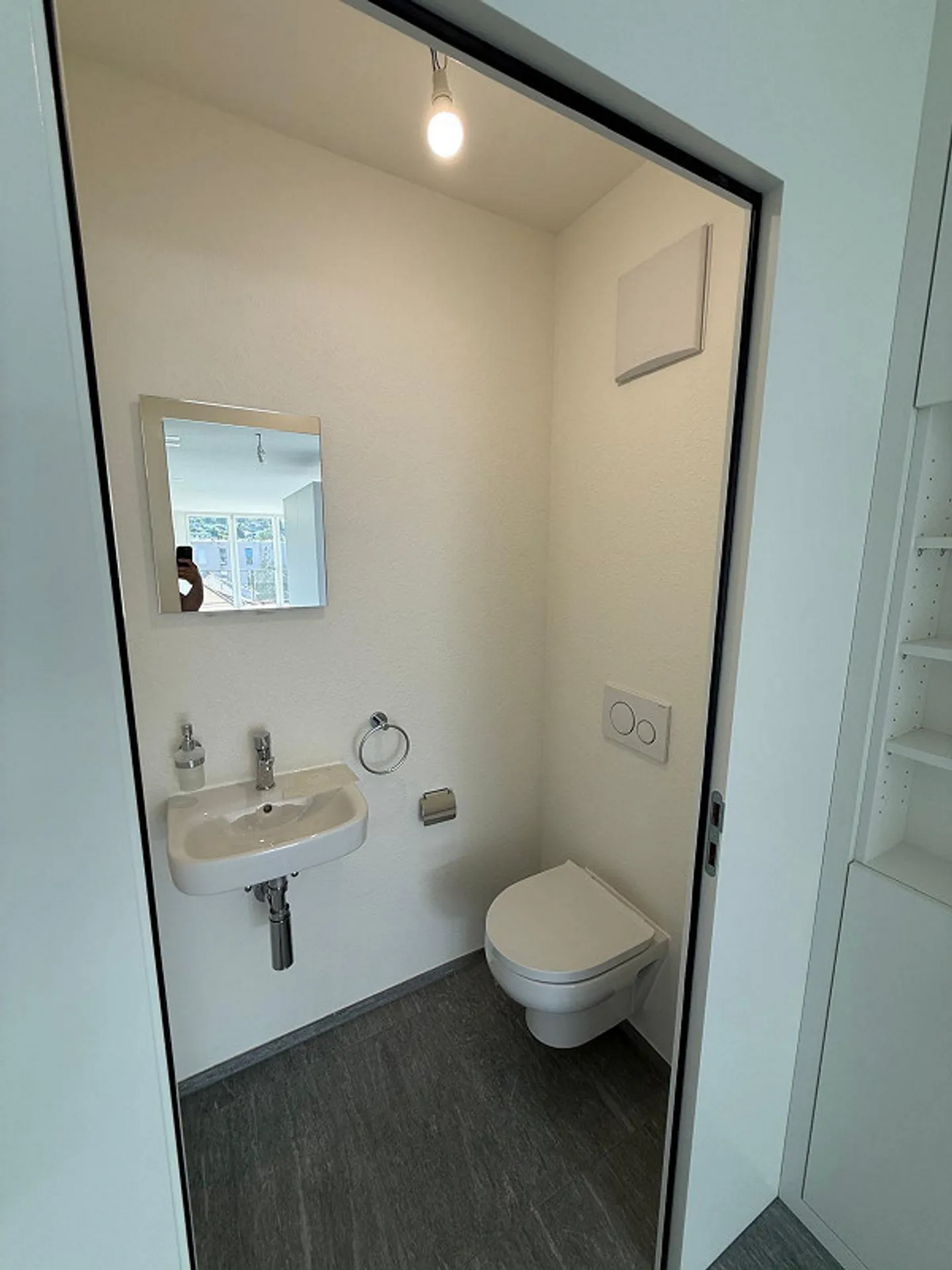 Appartement neuf baigné de lumière - Photo 4 sur 6