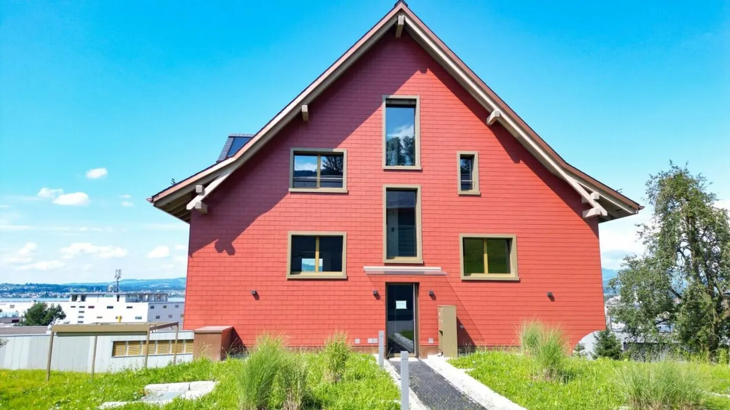 Auftiergarten: Living in a Garden with Lake View - Photo 9 of 10