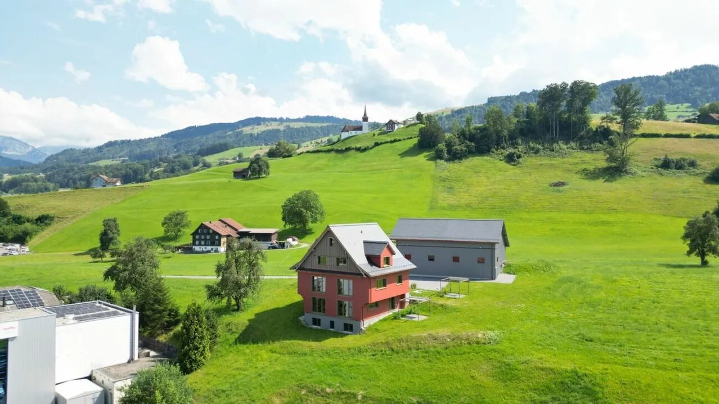 Auftiergarten: Living in a Garden with Lake View - Photo 10 of 10
