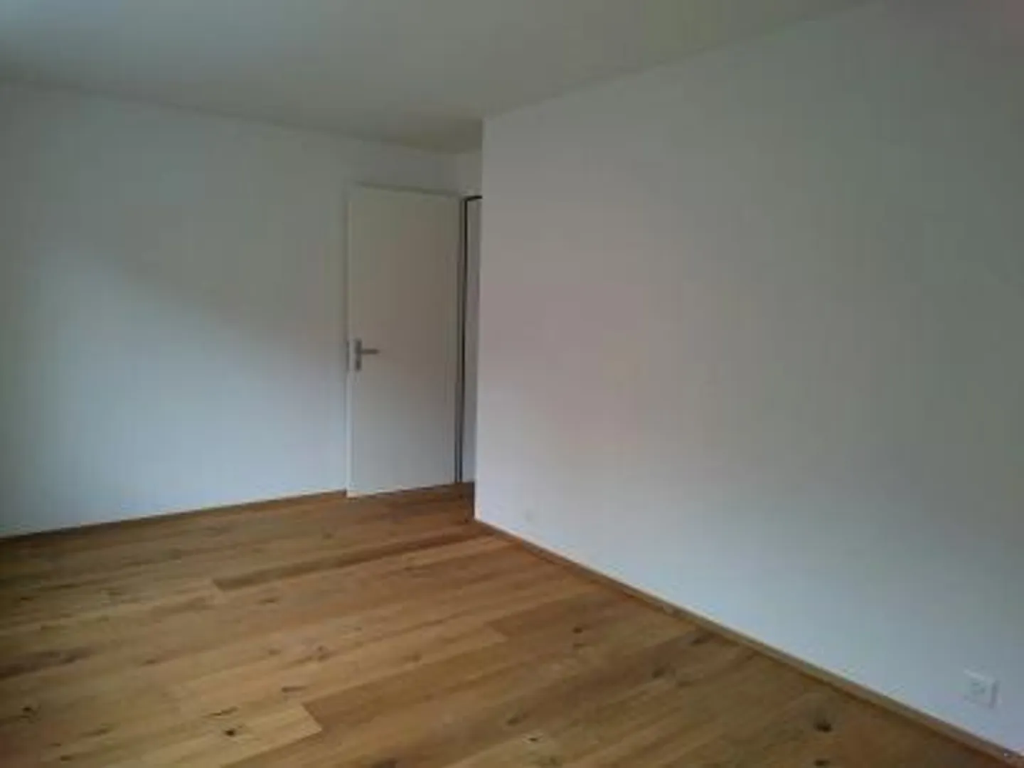 bel appartement moderne - Photo 3 sur 6