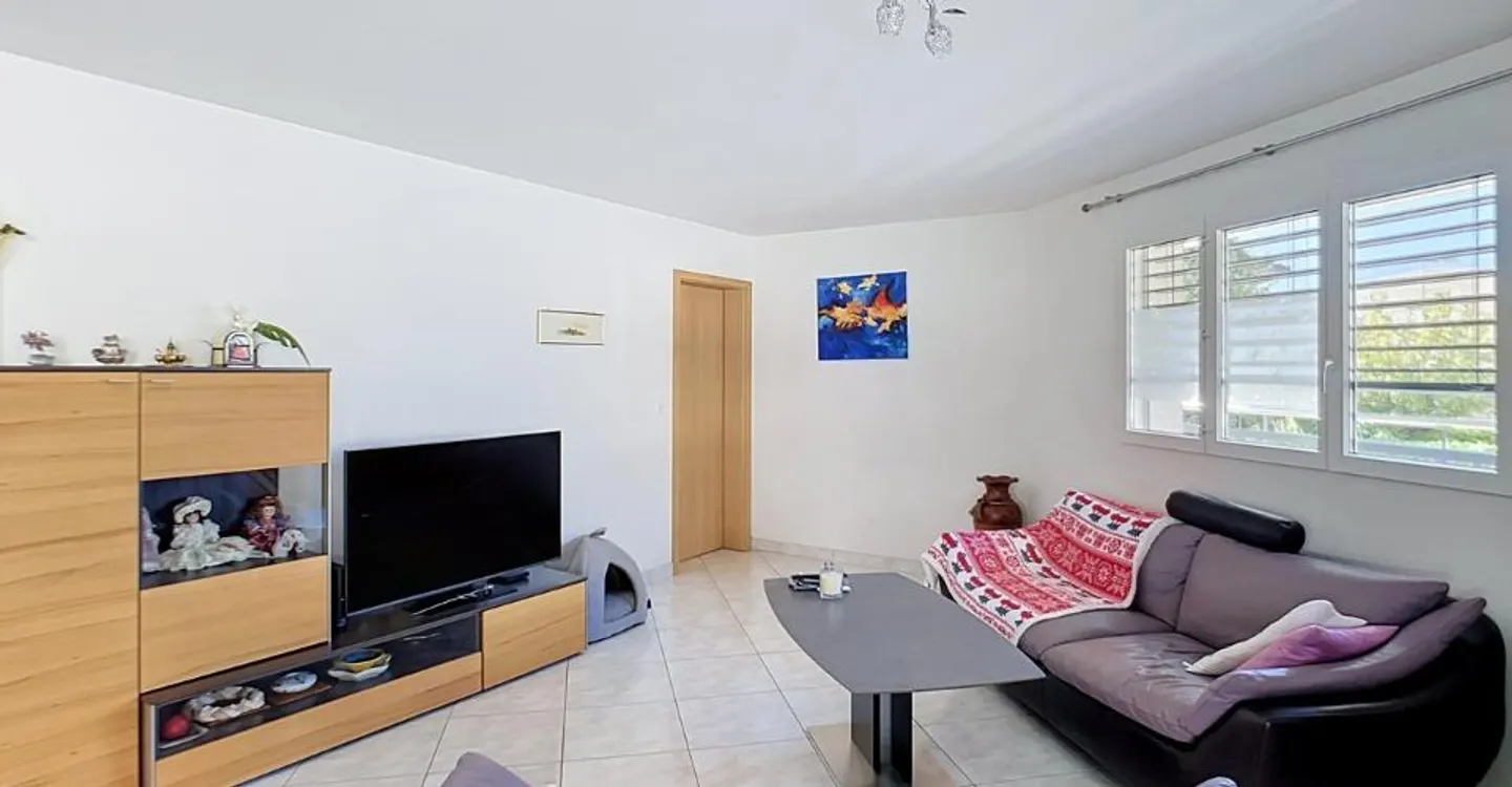 Appartement spacieux avec grande terrasse - Photo 10 sur 13