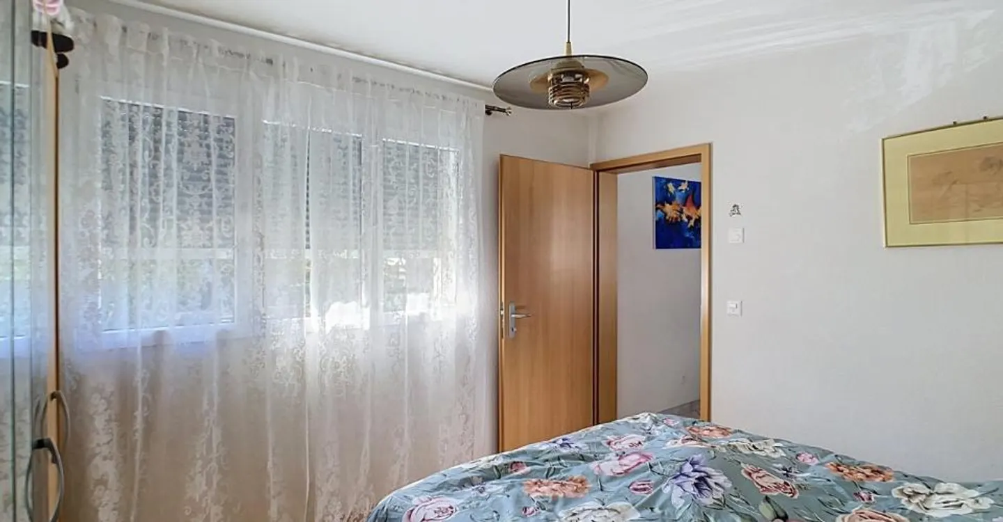 Appartement spacieux avec grande terrasse - Photo 13 sur 13