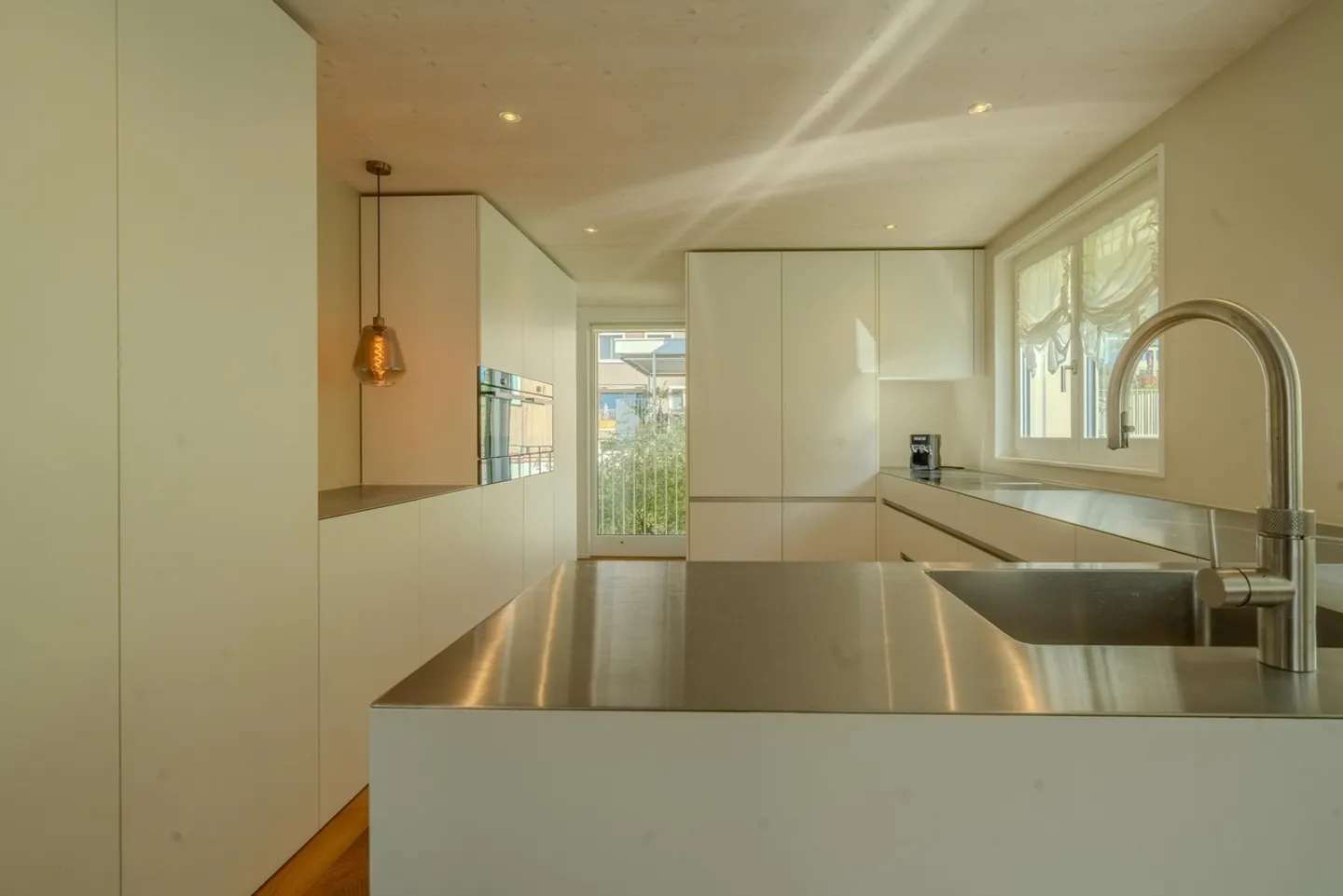 Un rêve de maison dans le vert - Photo 3 sur 12