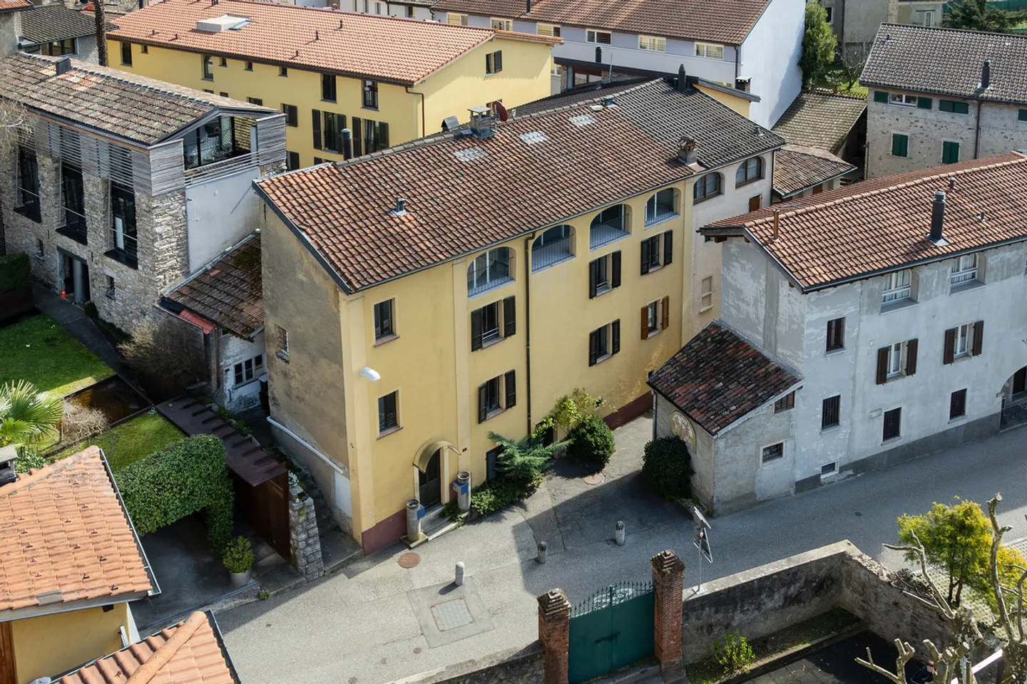 Casa con nucleo luminoso nel centro città - Foto 8 di 9
