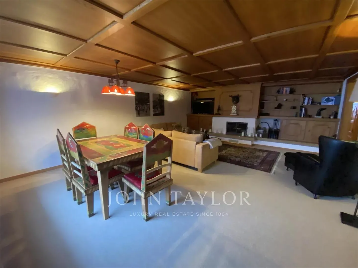 Apartment - Photo 3 of 13