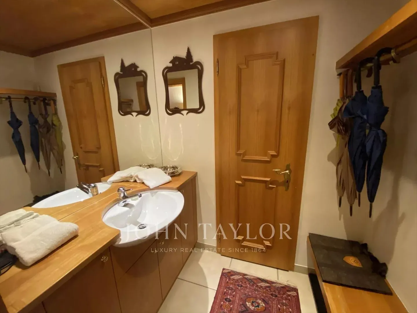 Apartment - Photo 9 of 13