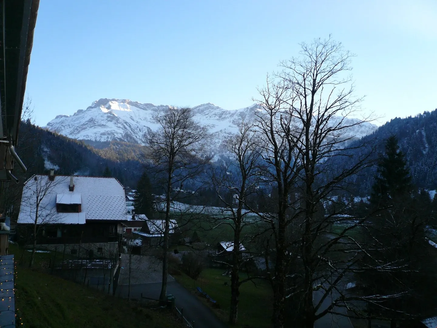 3.5 Chalet Apartment with Mountain View - Photo 4 of 11