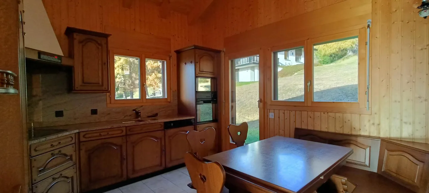 Chalet in a haven of peace at the gates of Crans-Montana - 2 apartments - Gran - Photo 5 of 8