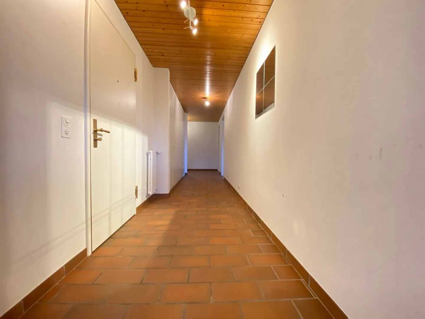 Camere affittate singolarmente in un appartamento di 5 stanze - Foto 4 di 7