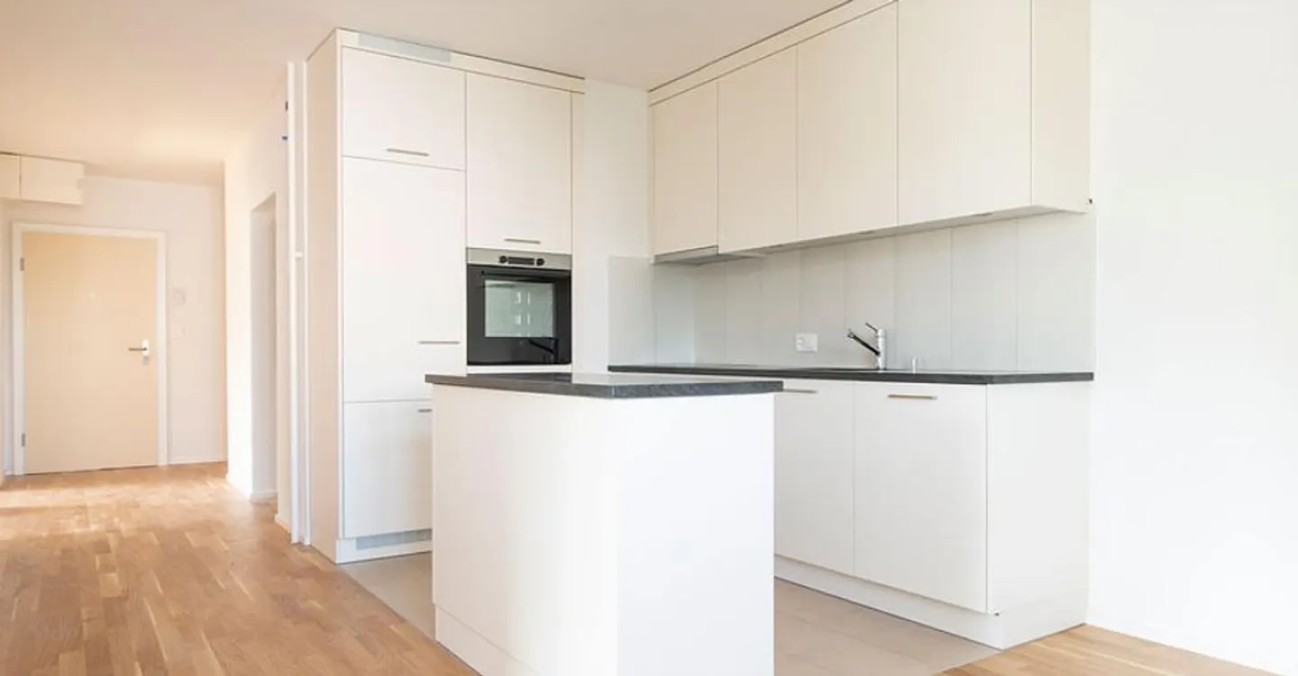 Wunderschöne 3,5 Zimmer in den Höhen von Freiburg - Foto 3 von 5