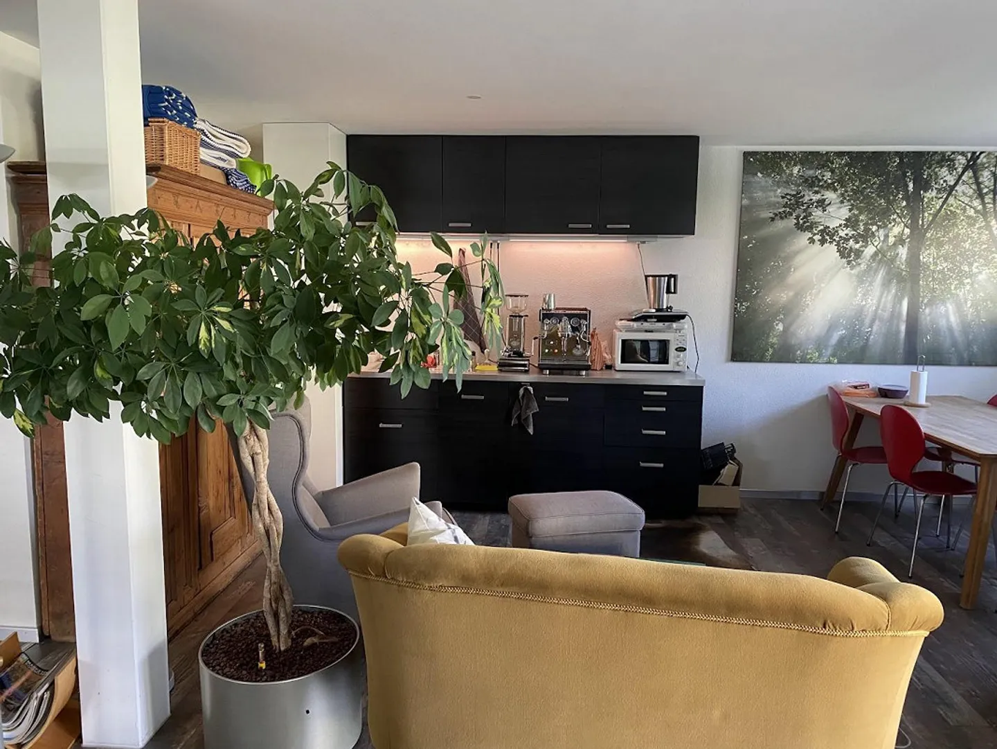 Versatile office space for rent near Nänikon/Greifensee S-Bahn station! - Photo 7 of 8