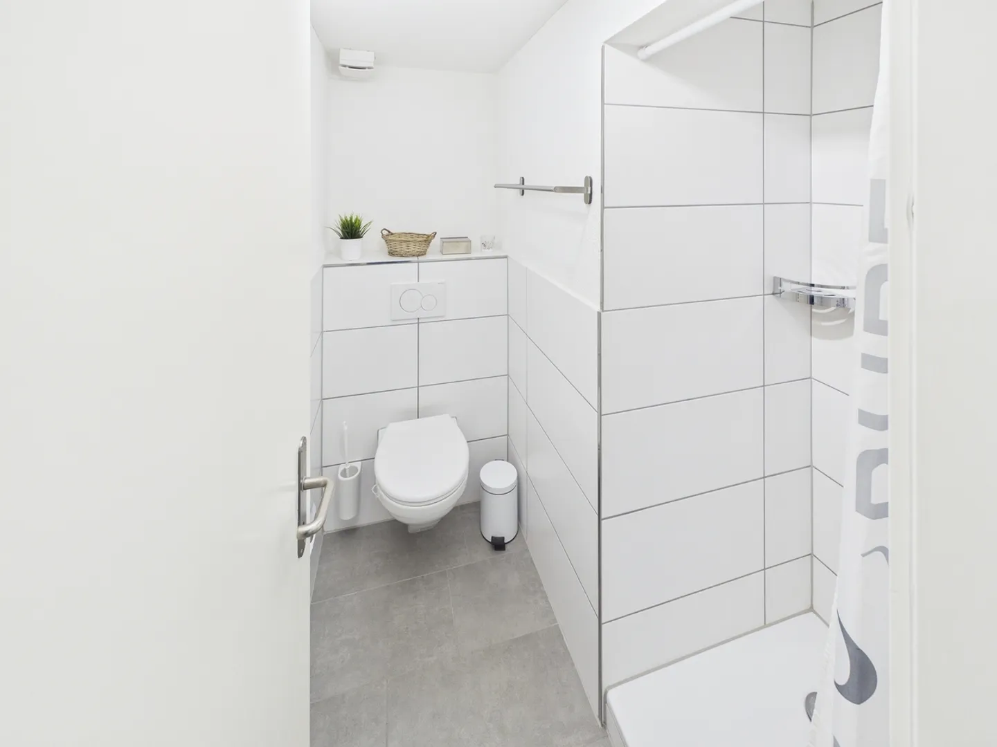 Stilvoll renoviertes 6.5 Zimmer-Reiheneinfamilienhaus - Photo 15 sur 25