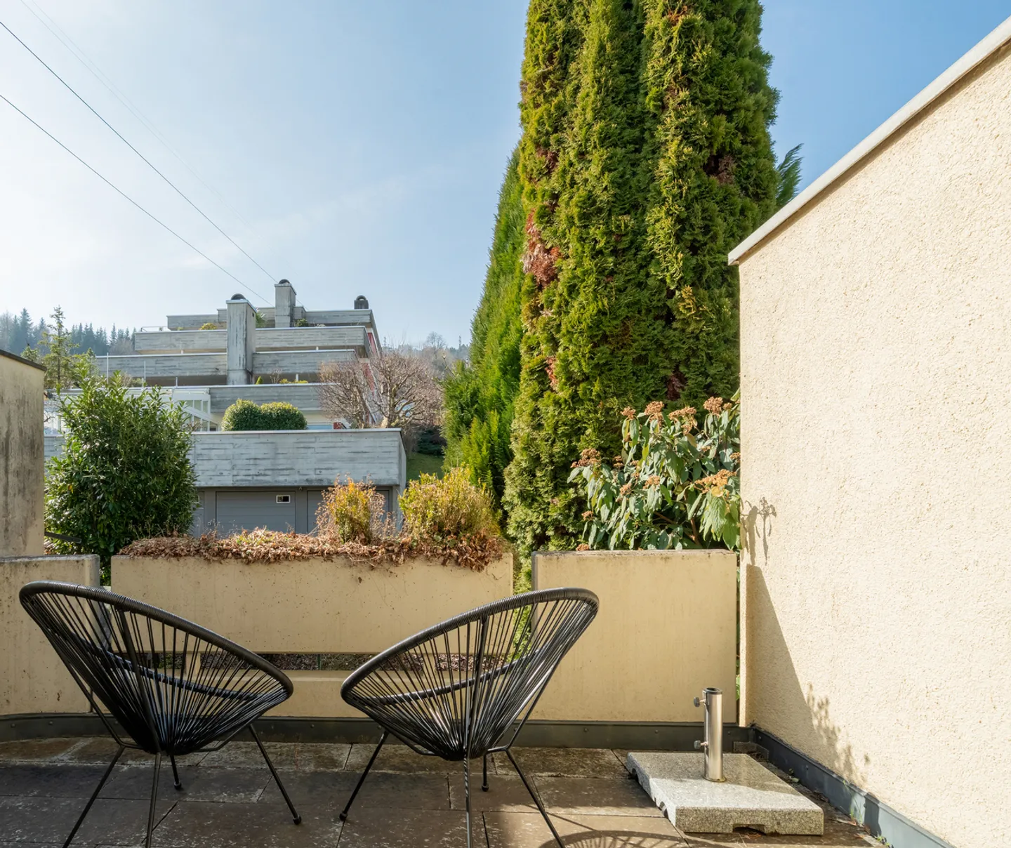 Stilvoll renoviertes 6.5 Zimmer-Reiheneinfamilienhaus - Photo 21 sur 25