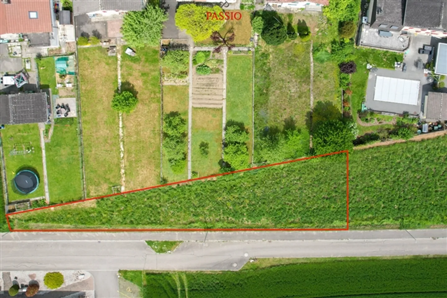 Sunny building plot of 1,225 m² in the heart of Laupersdorf - Photo 1 of 3