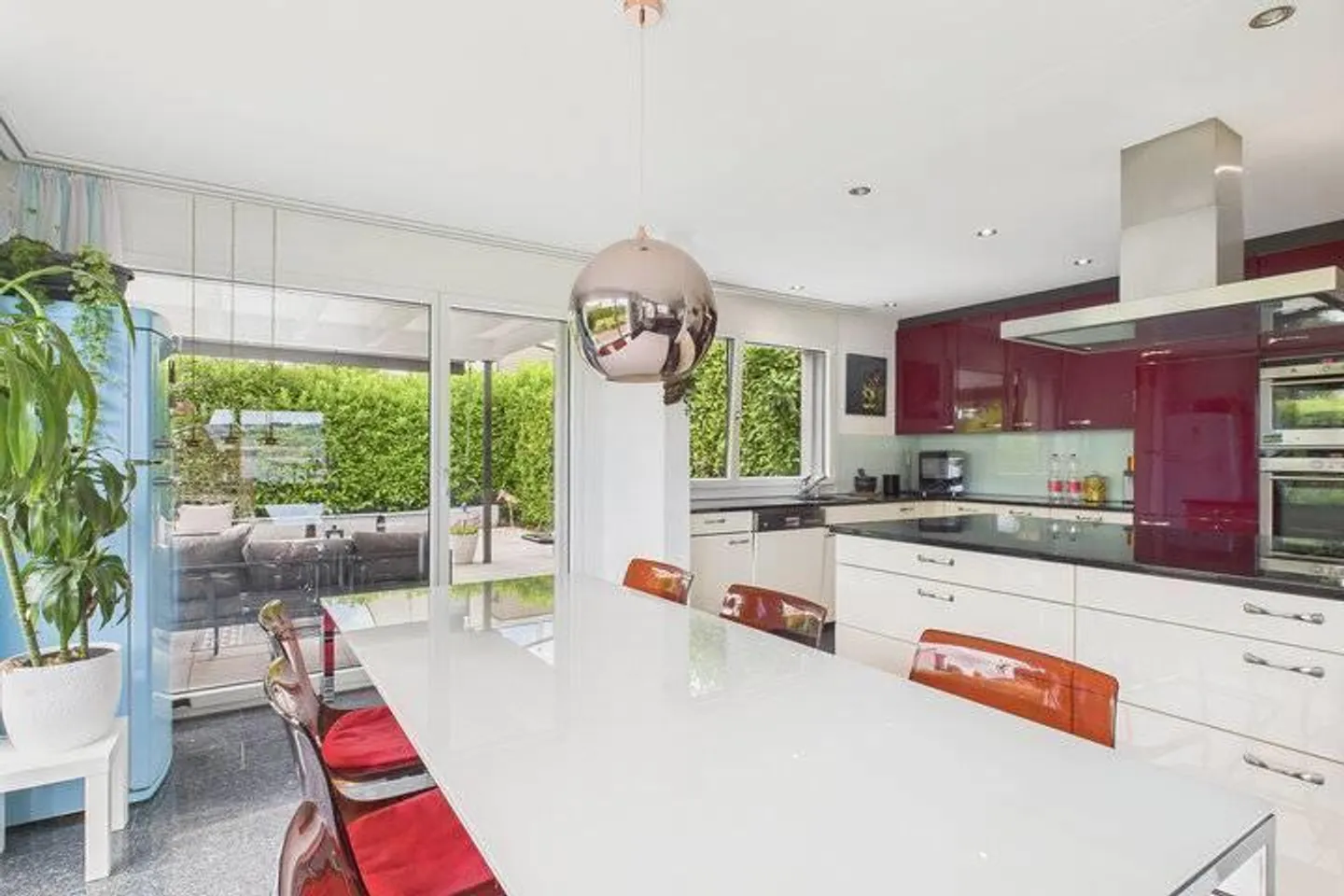 Moderne Villa mit Seesicht - Foto 3 von 8