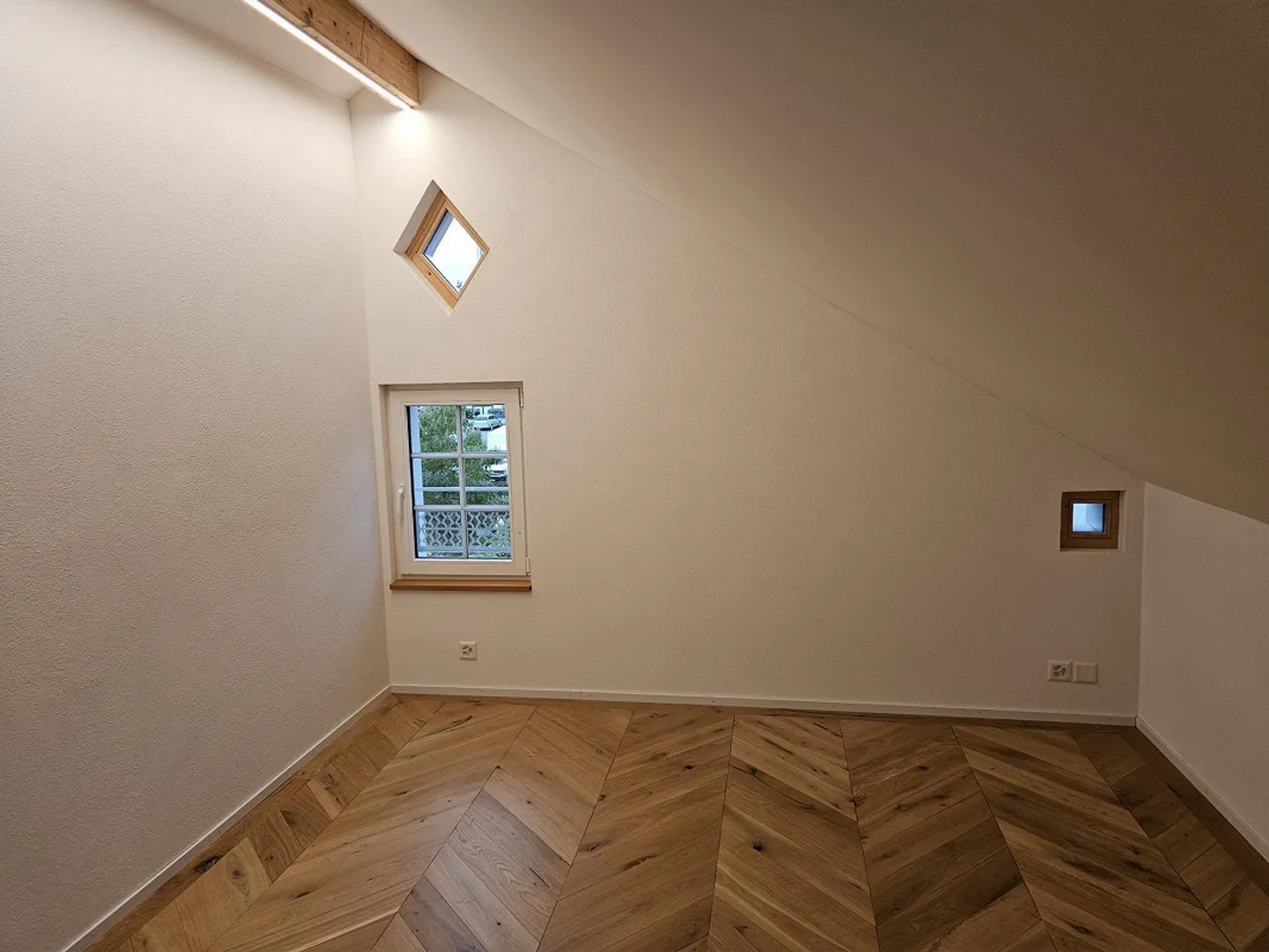 Appartamento con terrazza vicino al lago - Foto 10 di 12