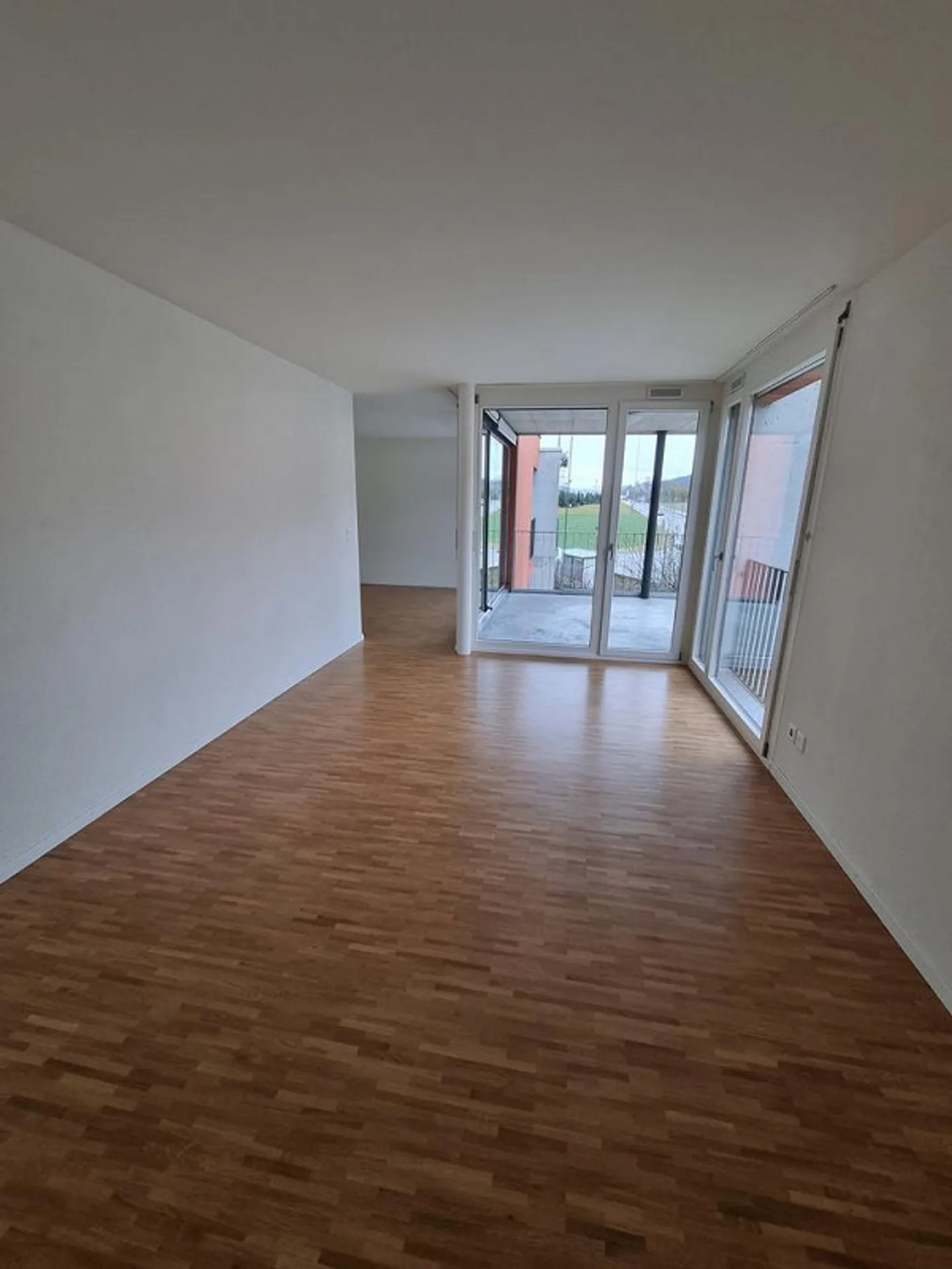 Charmante 4.5 Zimmerwohnung - Foto 3 von 8