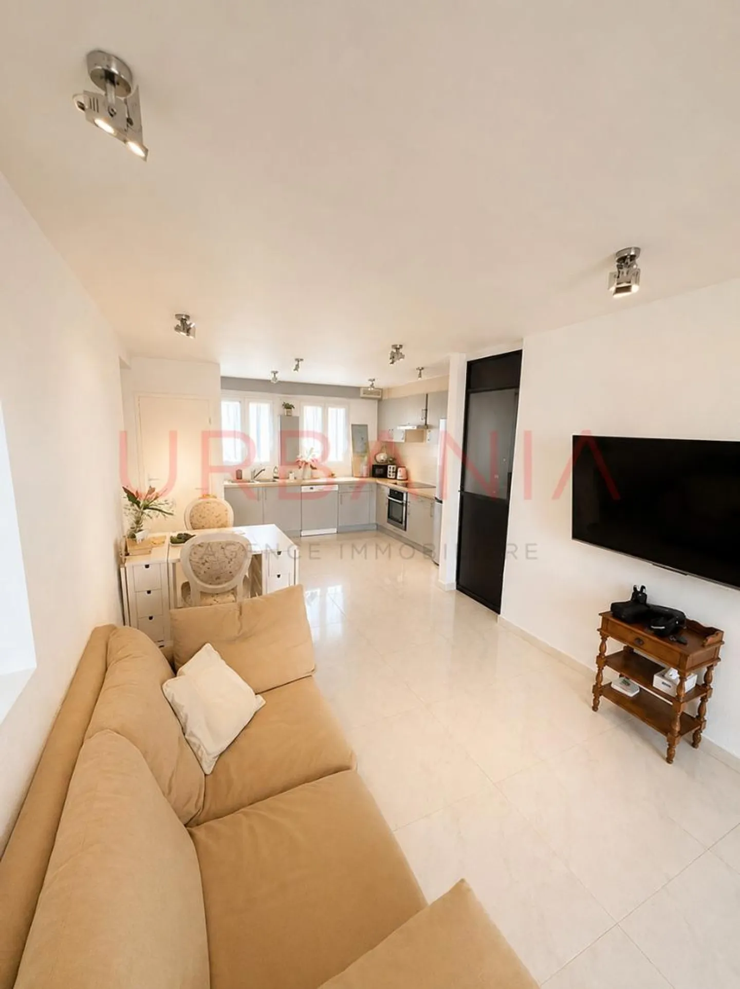 4,5-Zimmer-Haus - Foto 4 von 8