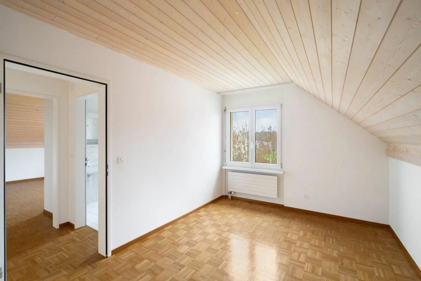 Gemütliche Dachwohnung mit Balkon - Foto 5 von 11