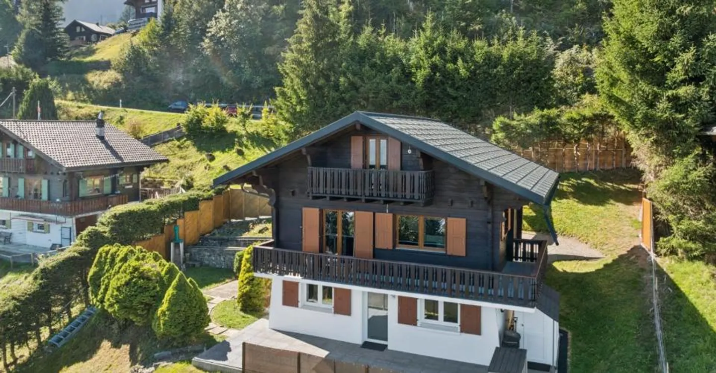 Fully renovated chalet in Giettes - Photo 1 of 12