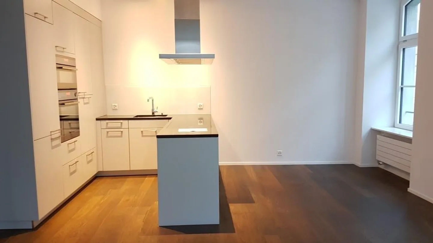 Appartement moderne central dans la capitale cantonale de Glaris - Photo 2 sur 5