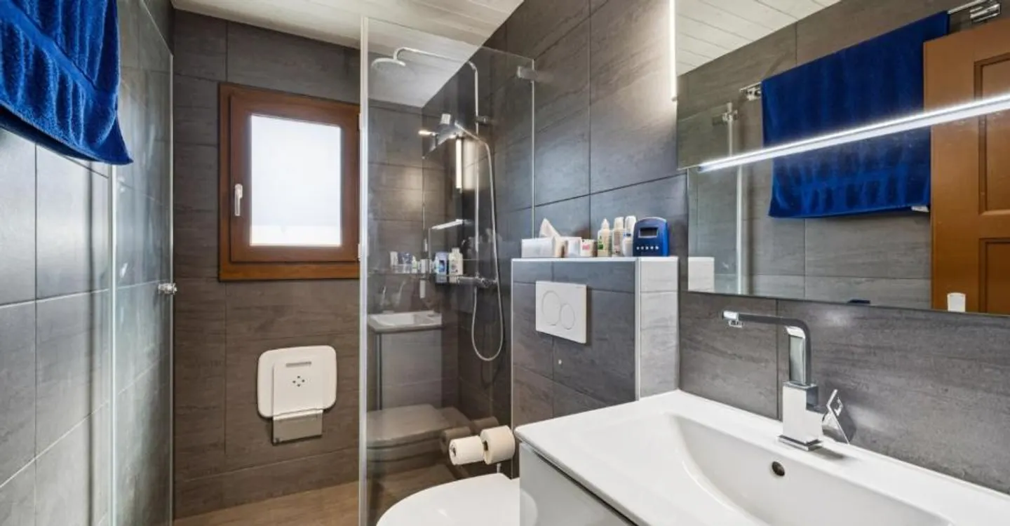 Fully renovated chalet in Giettes - Photo 6 of 12