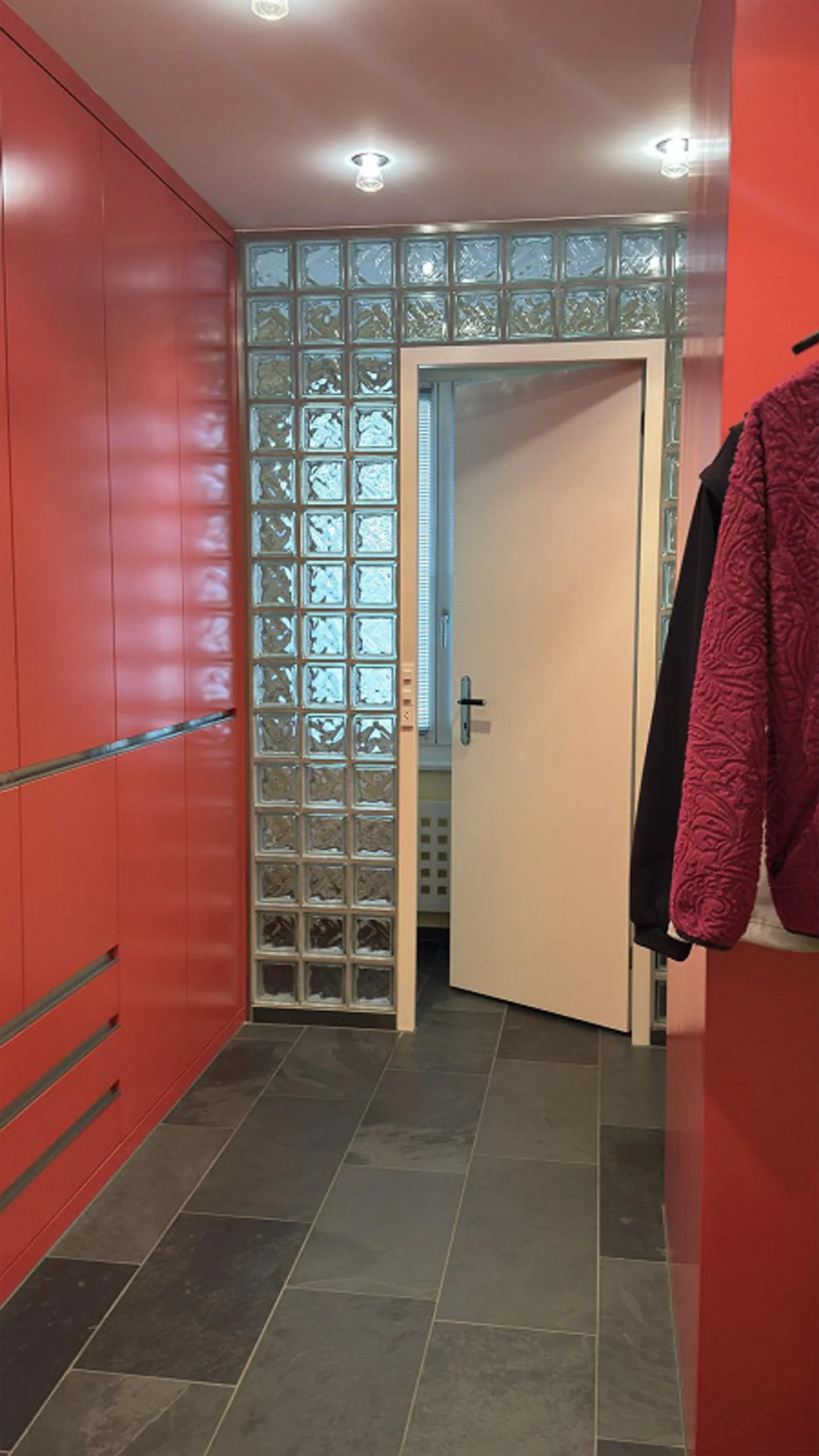 Hausteil mit grosser Terrasse im beliebten Veltheim - Foto 8 von 21