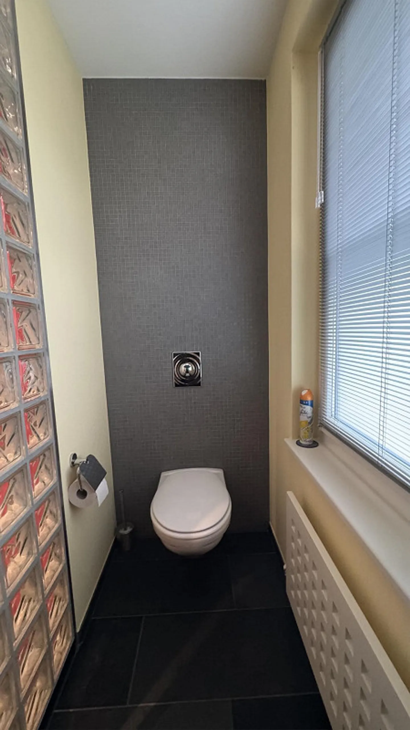 Hausteil mit grosser Terrasse im beliebten Veltheim - Foto 9 von 21