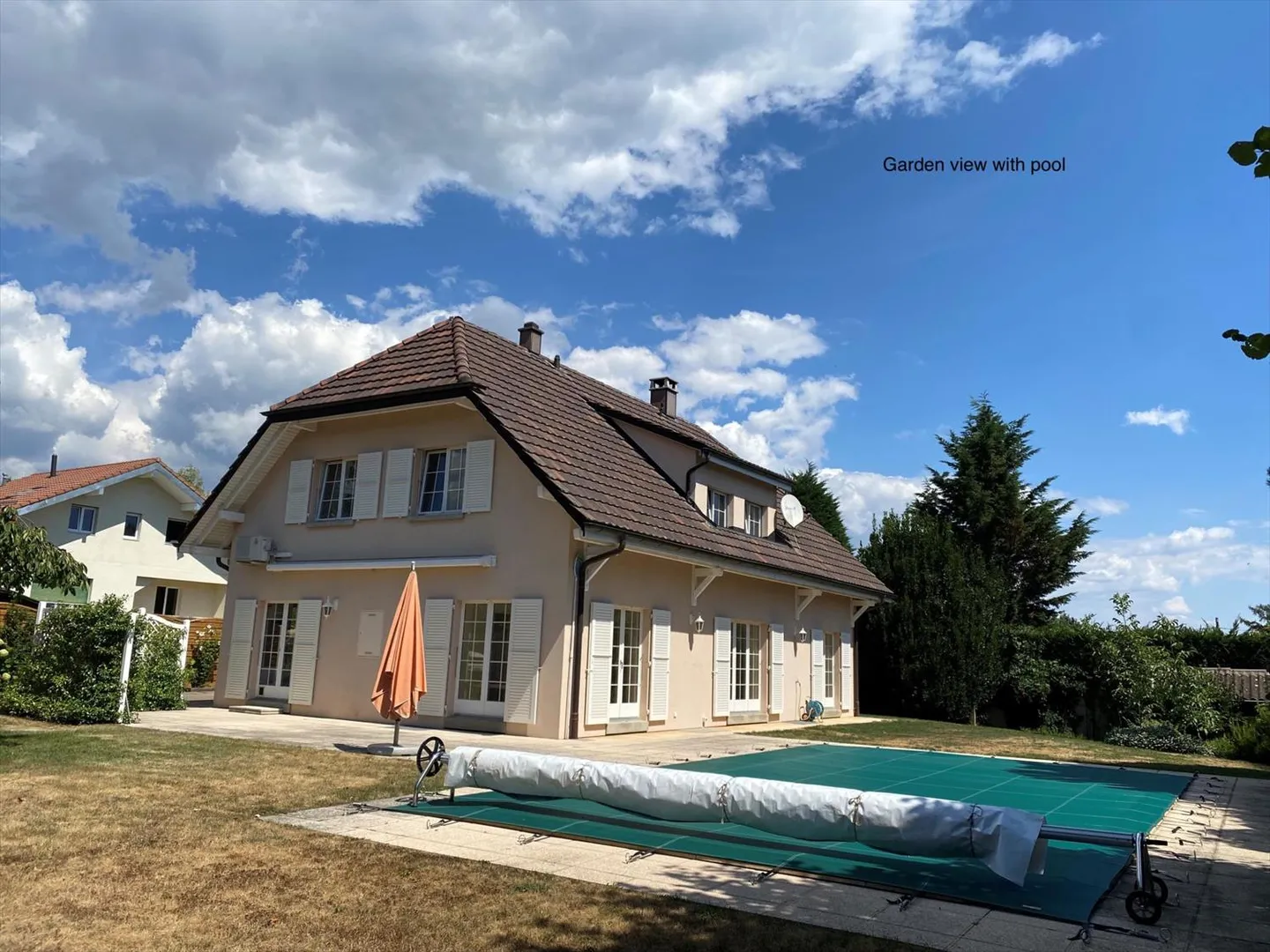 Maison 5.5 pièces - Photo 1 sur 12