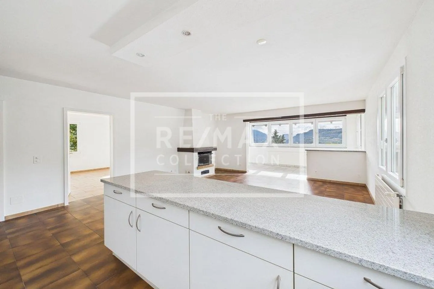 À louer – maison lumineuse de 3,5 pièces avec terrasse et vue magnifique, Arbostora - Photo 8 sur 13